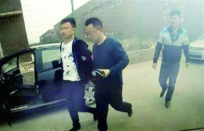 警方破获招工诈骗案应聘司机却干三天装卸工