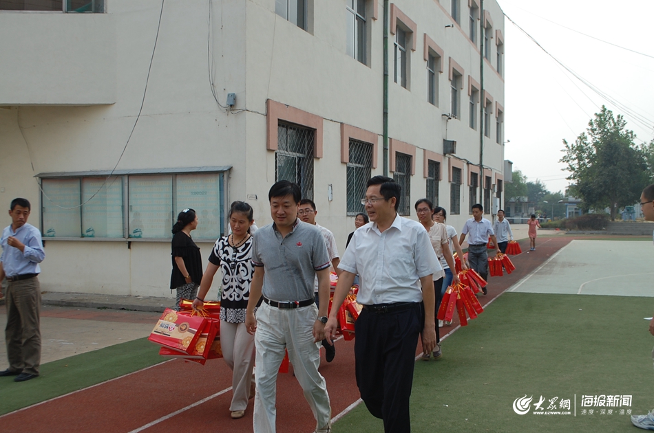 政协委员汤建泉:助残为乐"失明企业家"用大爱抒写不凡人生