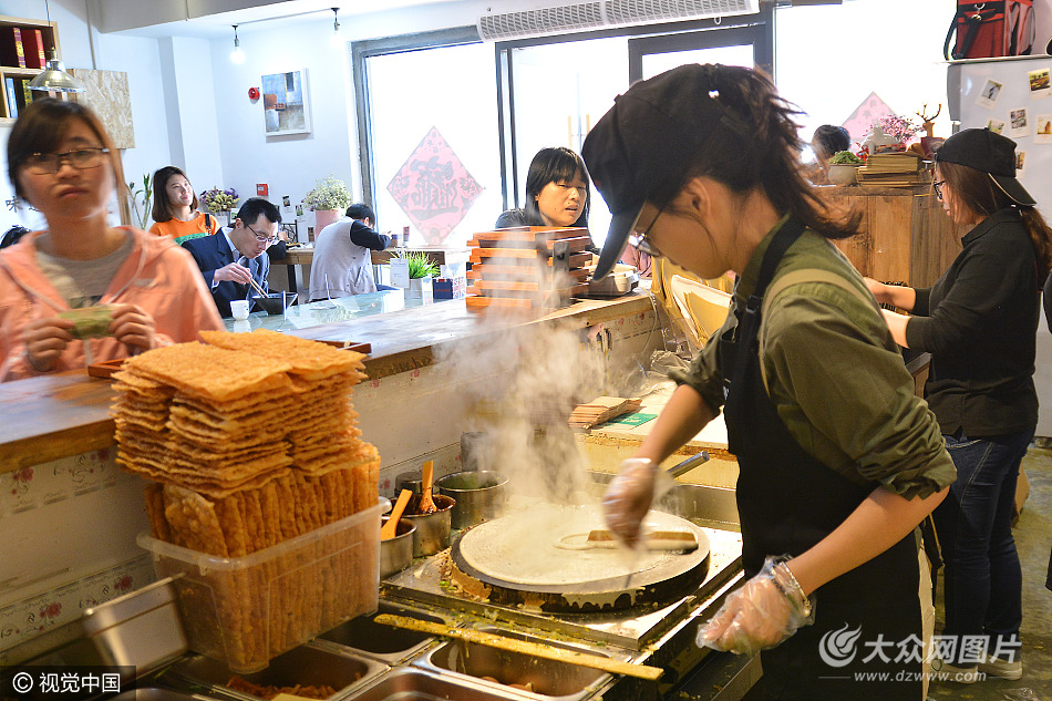 煎饼果子哪里可以学_煎饼果子培训学校在哪_果子煎饼配方